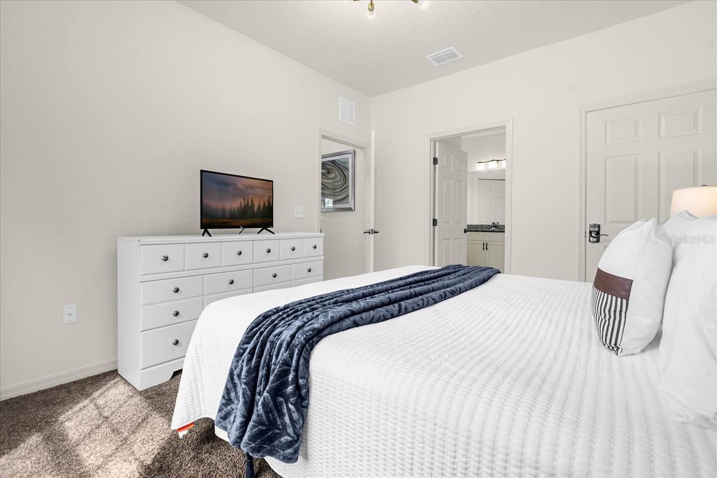 5368 DIPLOMAT CT #104, KISSIMMEE, FL, 34746