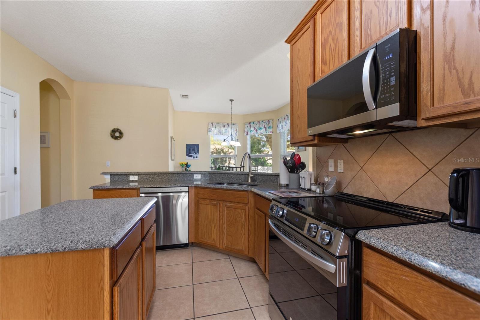 2521 LAUREL BLOSSOM CIR, OCOEE, FL, 34761