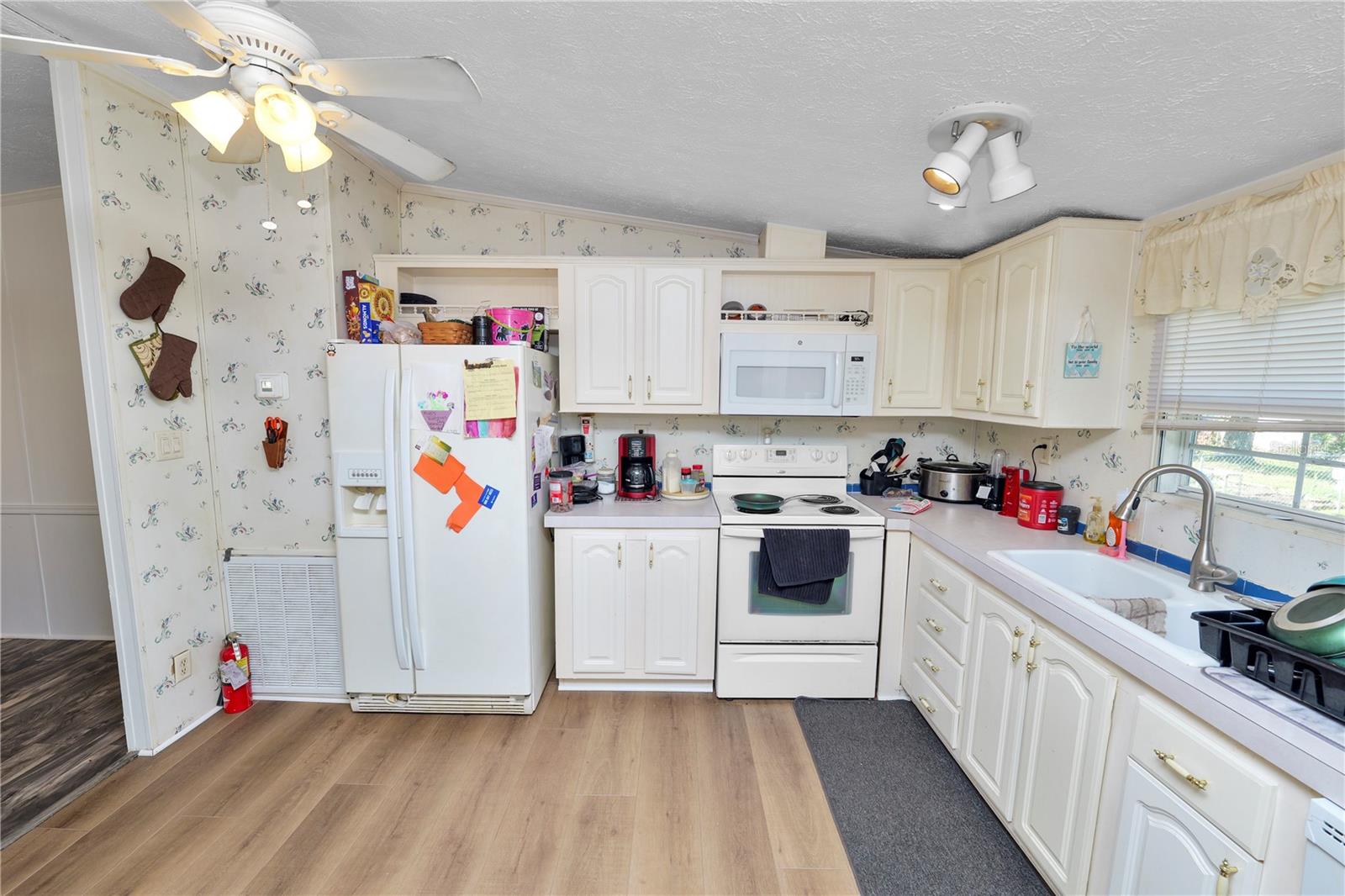 3744 PIONEER TRAILS ST, LAKELAND, FL, 33810