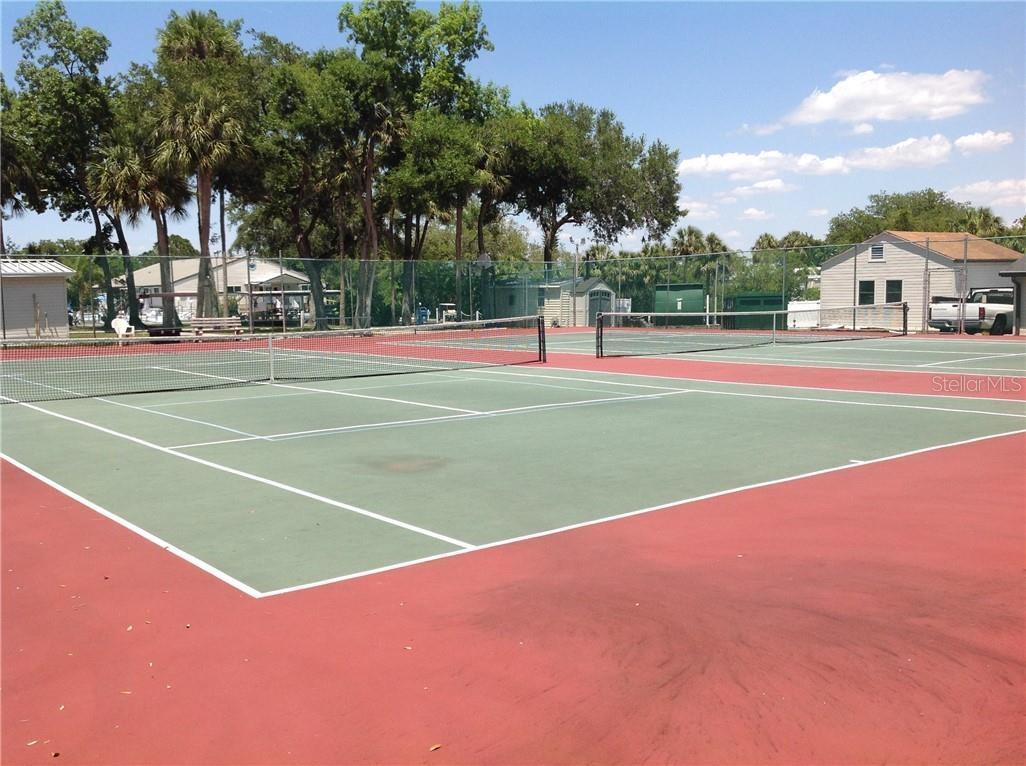 3333 26TH AVE E #18, BRADENTON, FL, 34208