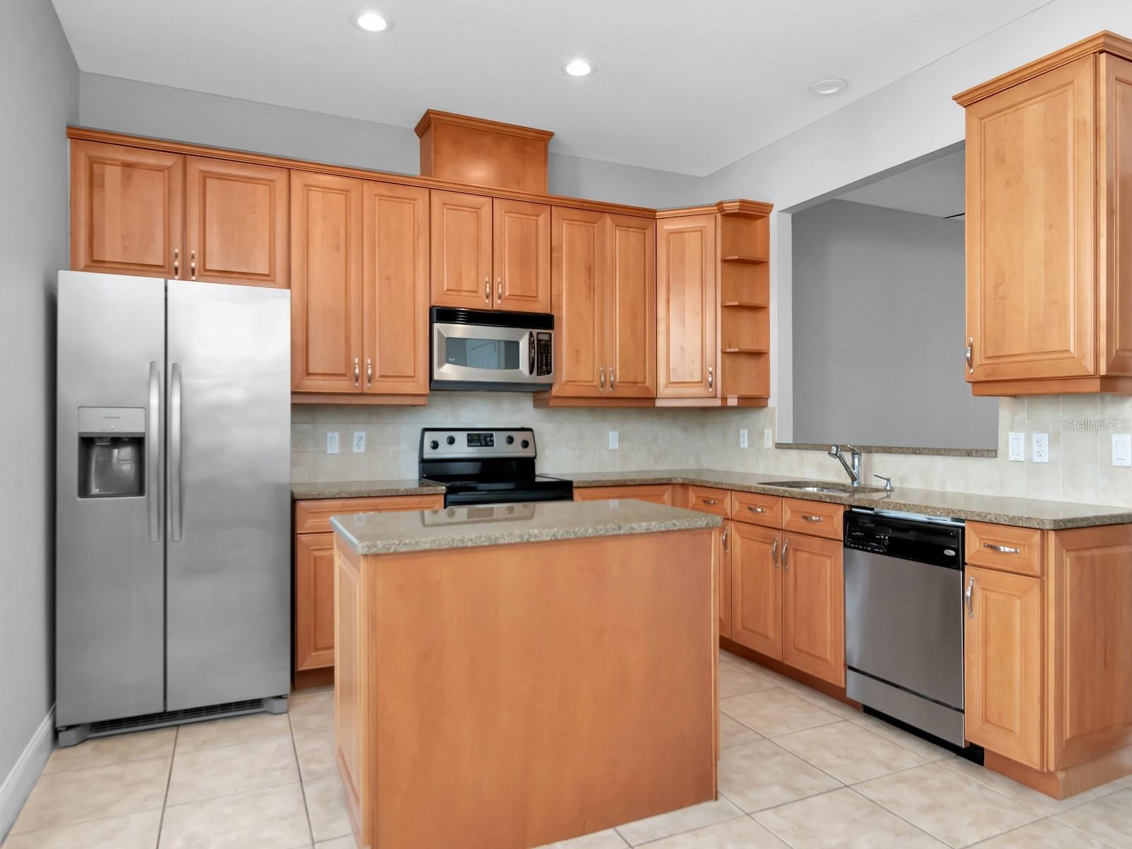 5403 CAFREY PL, APOLLO BEACH, FL, 33572