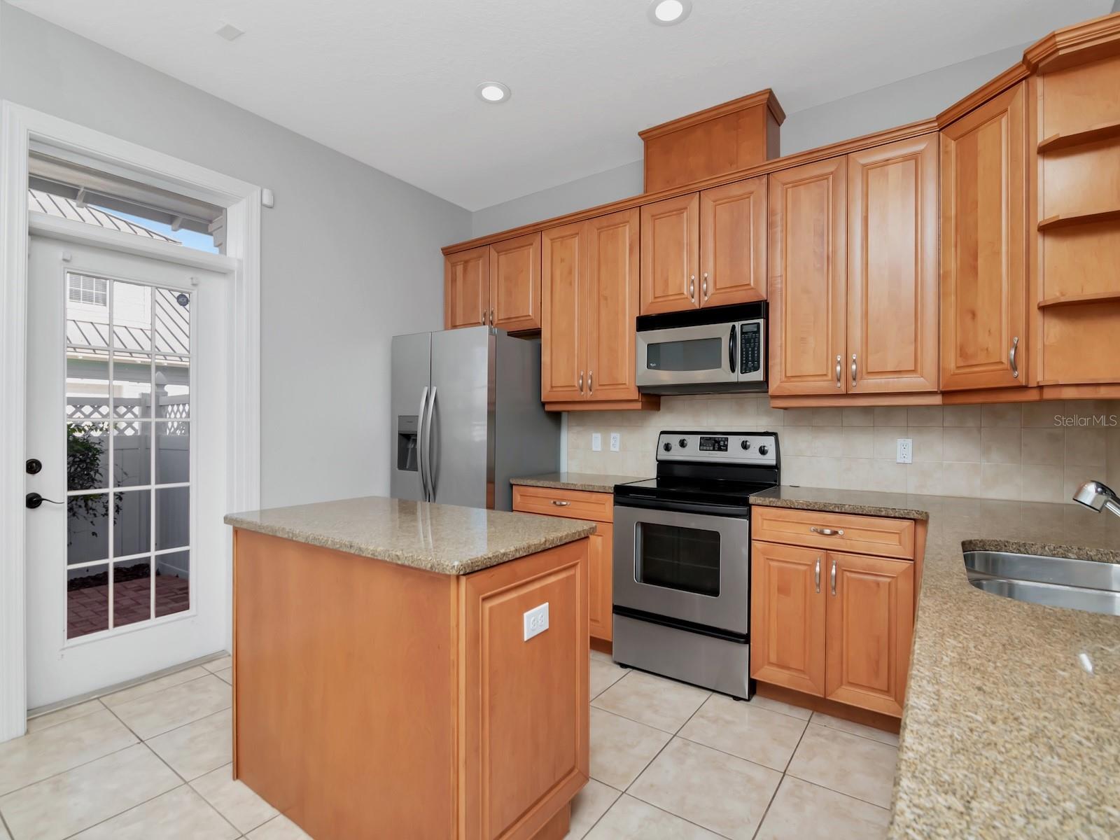 5403 CAFREY PL, APOLLO BEACH, FL, 33572