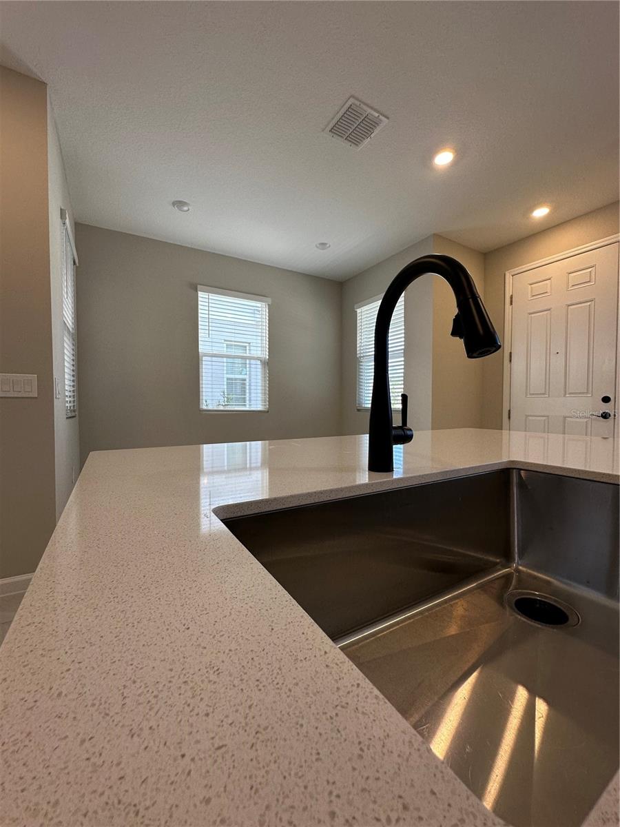 1518 ERIN BREEZE LN, KISSIMMEE, FL, 34744