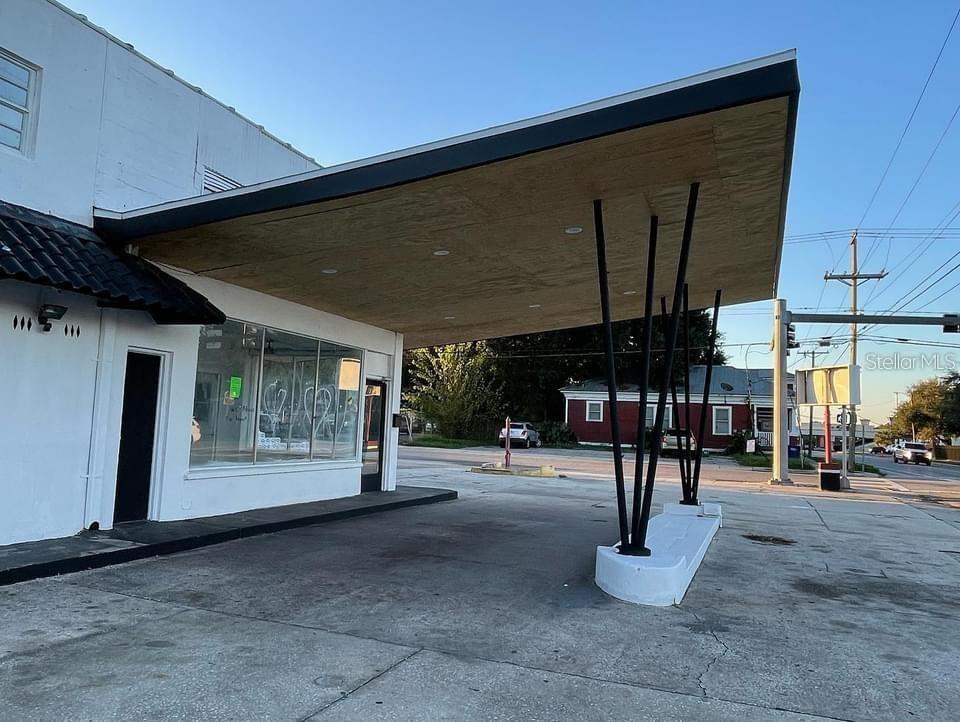 1502 E COLUMBUS DR, TAMPA, FL, 33605