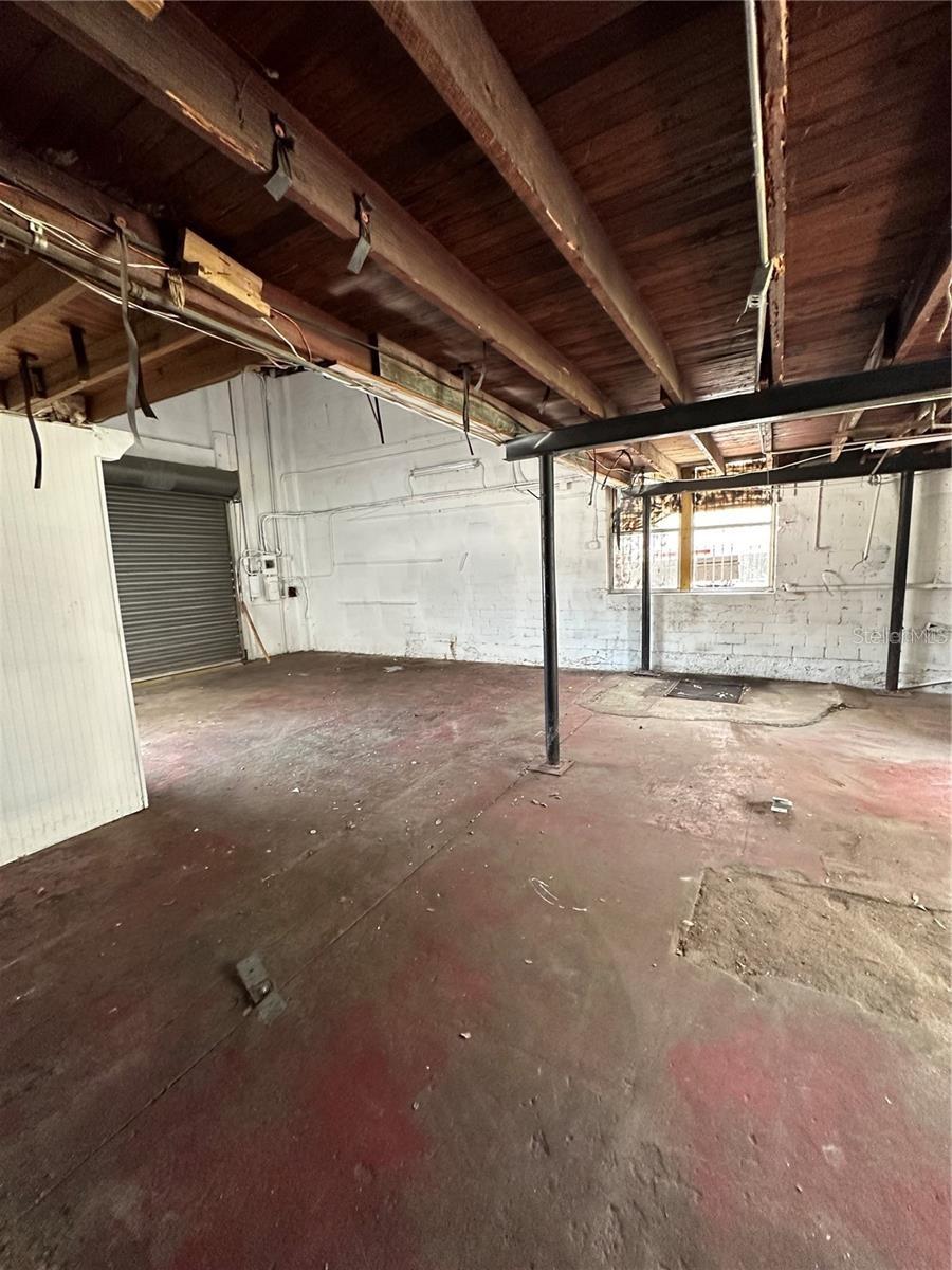 1502 E COLUMBUS DR, TAMPA, FL, 33605