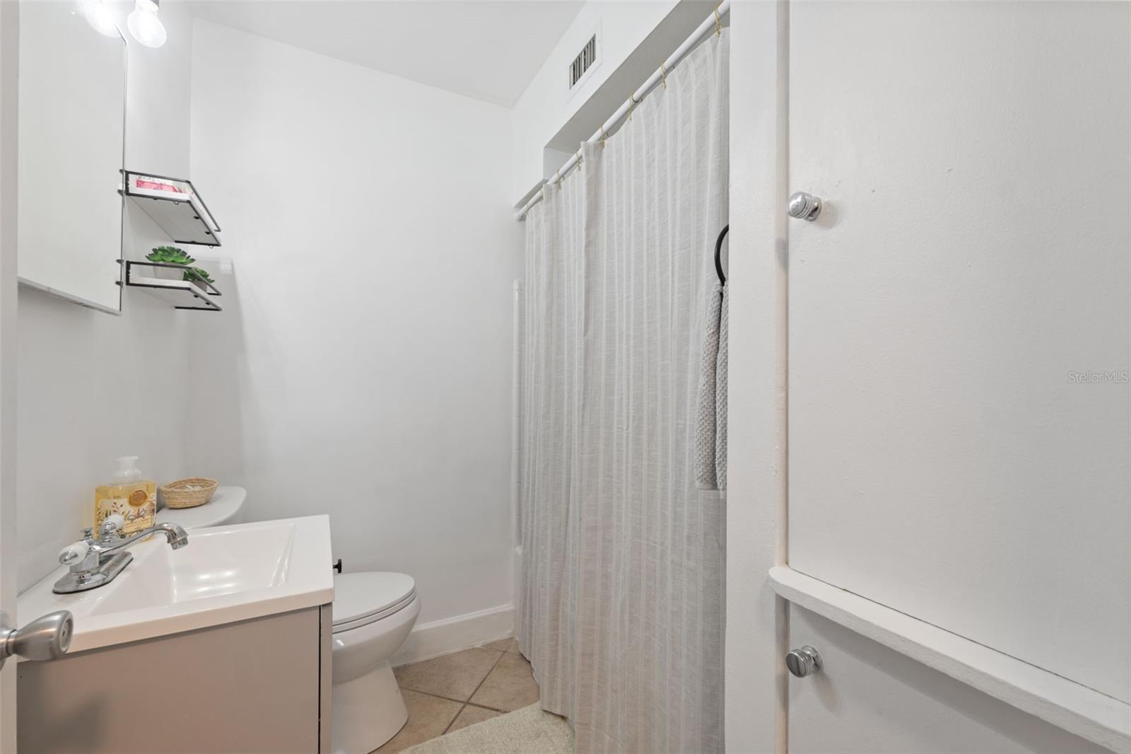 3918 W FIG ST, TAMPA, FL, 33609