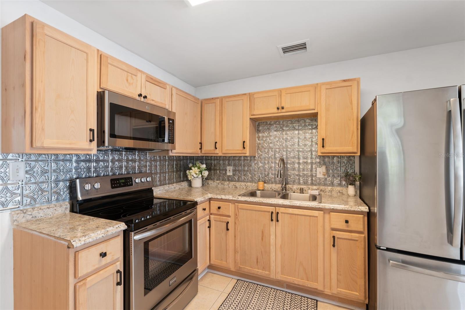 3918 W FIG ST, TAMPA, FL, 33609