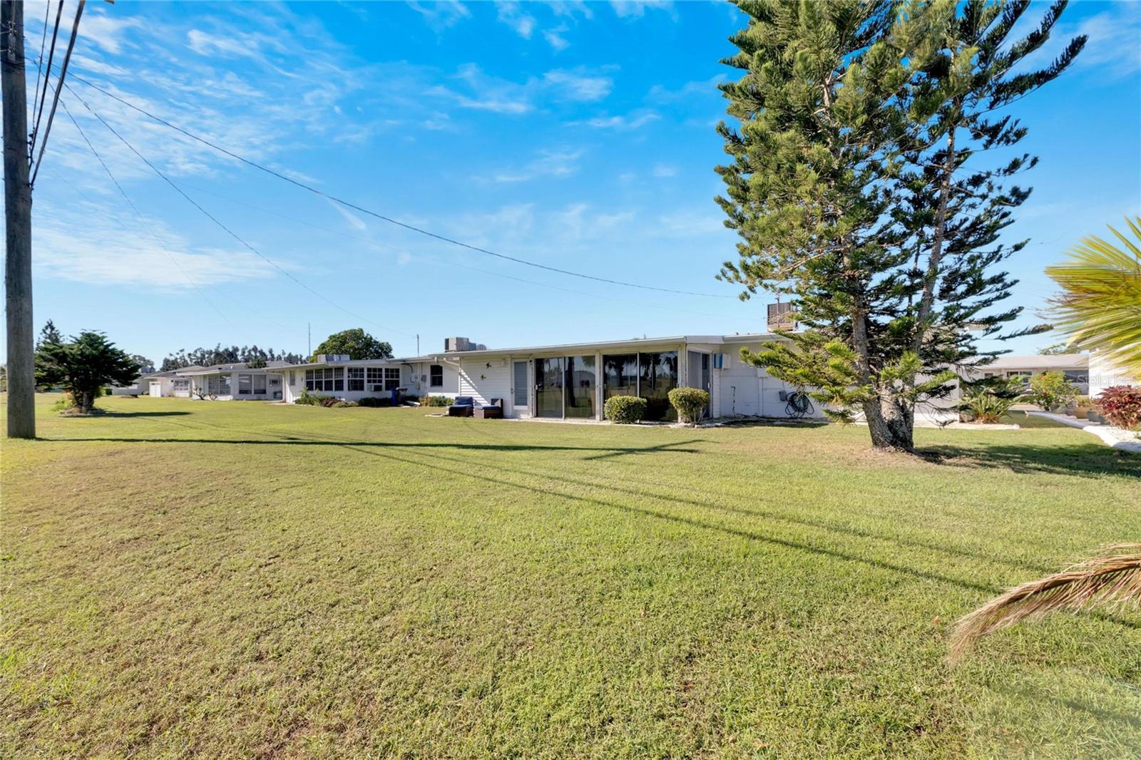 805 AUGUSTA DR, SUN CITY CENTER, FL, 33573