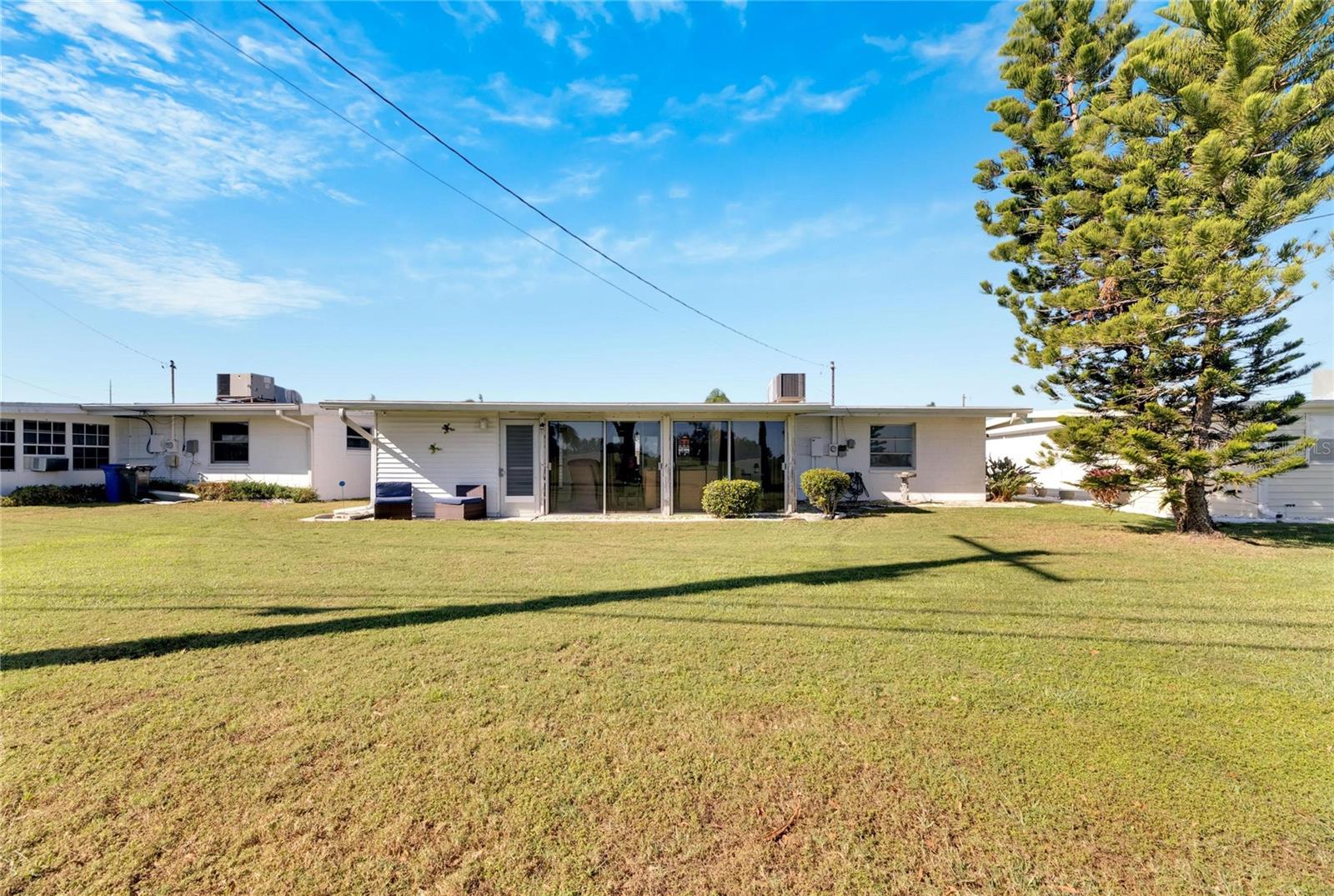 805 AUGUSTA DR, SUN CITY CENTER, FL, 33573