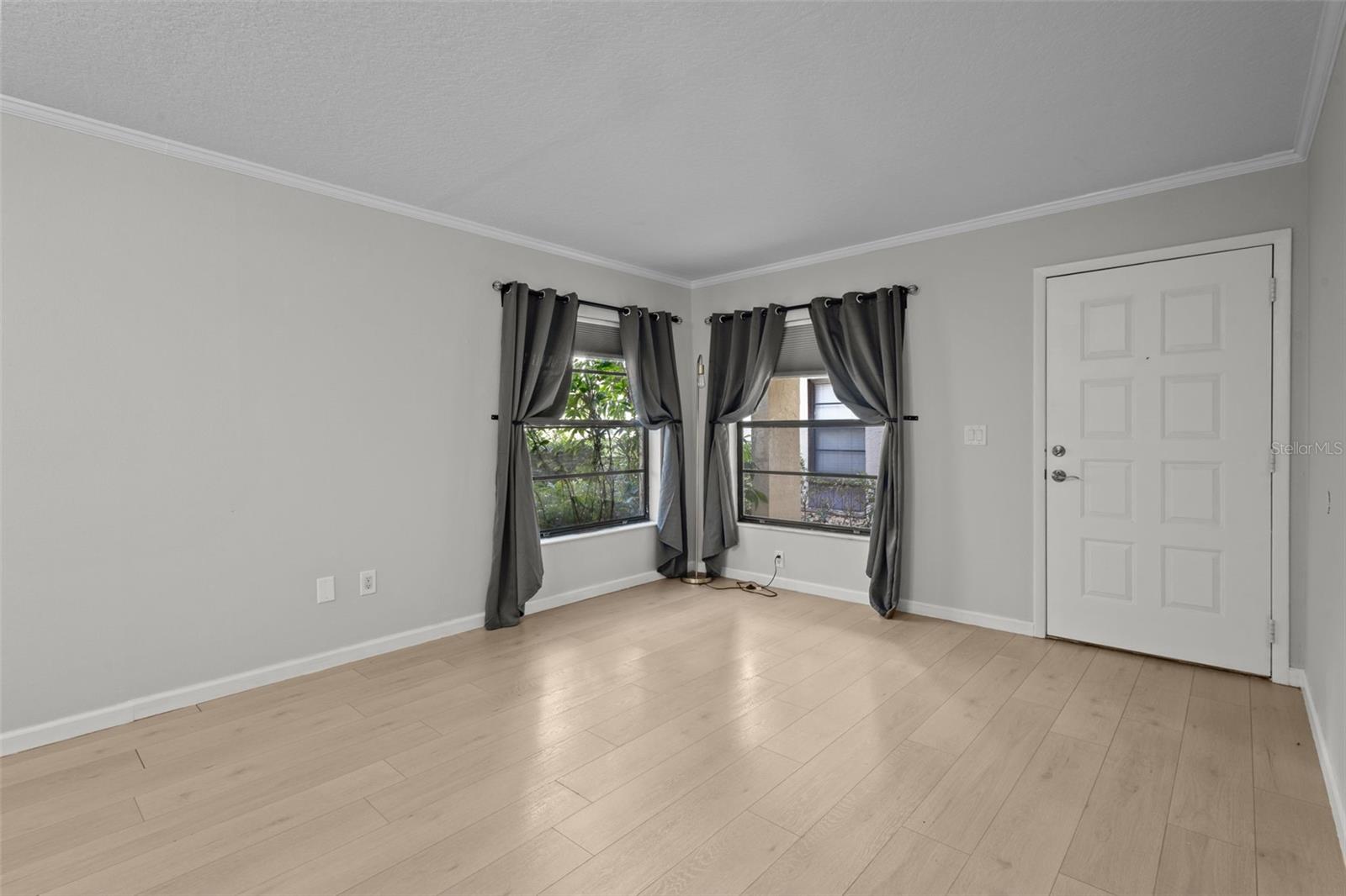 13608 S VILLAGE DR #6105, TAMPA, FL, 33618