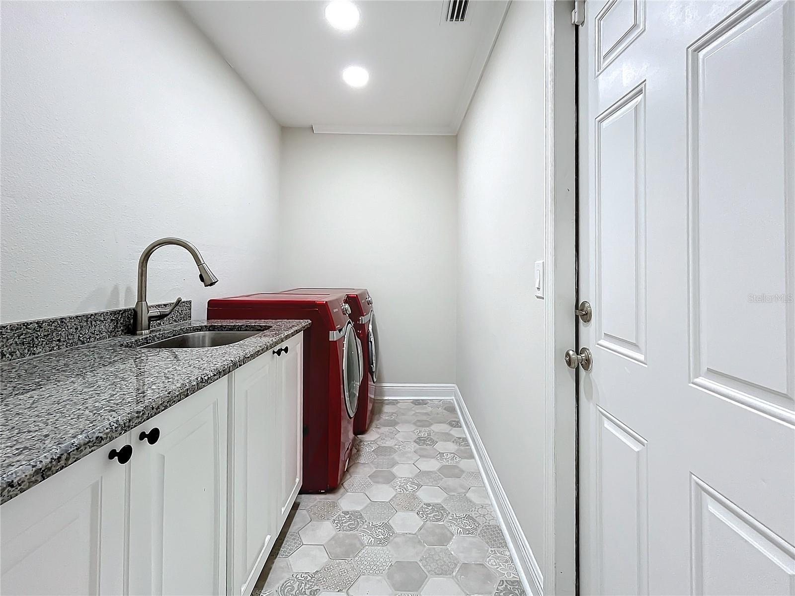 1557 JEFFORDS ST, CLEARWATER, FL, 33756