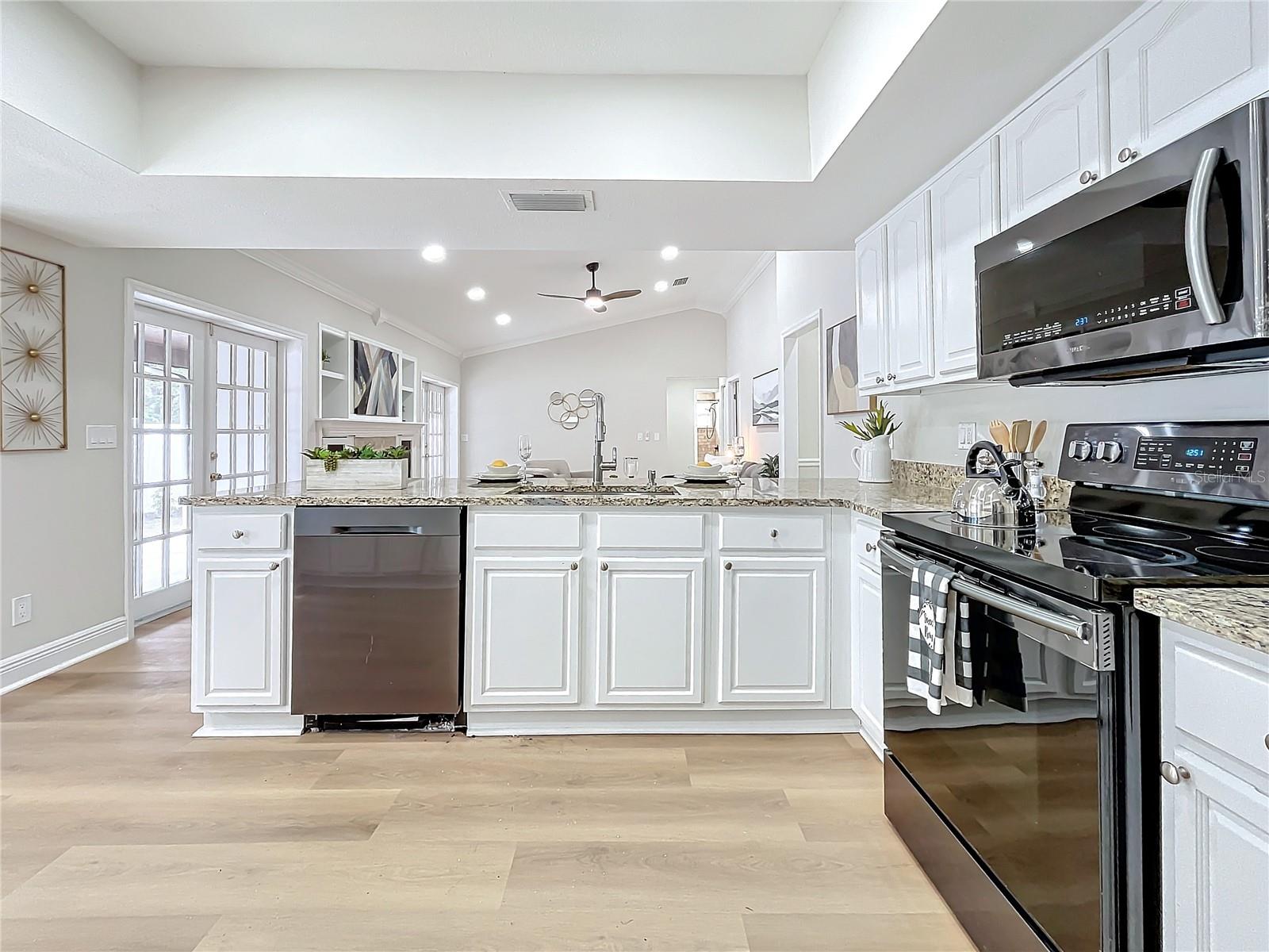 1557 JEFFORDS ST, CLEARWATER, FL, 33756
