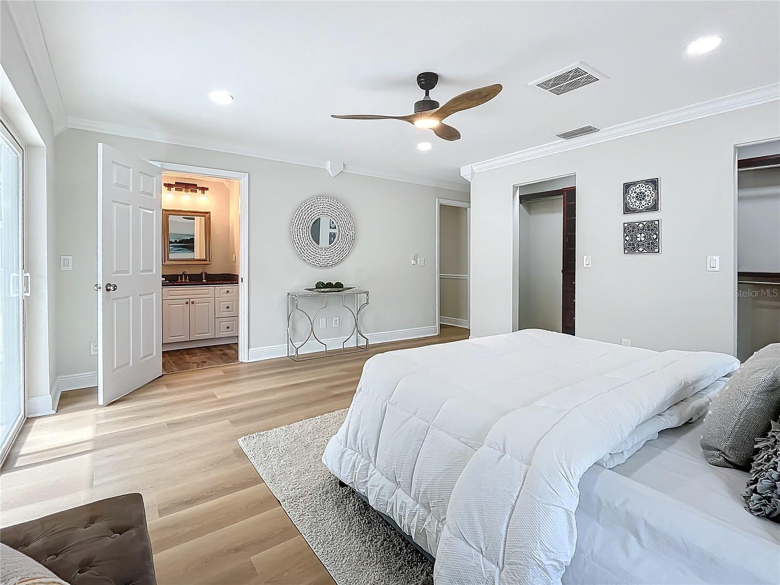 1557 JEFFORDS ST, CLEARWATER, FL, 33756