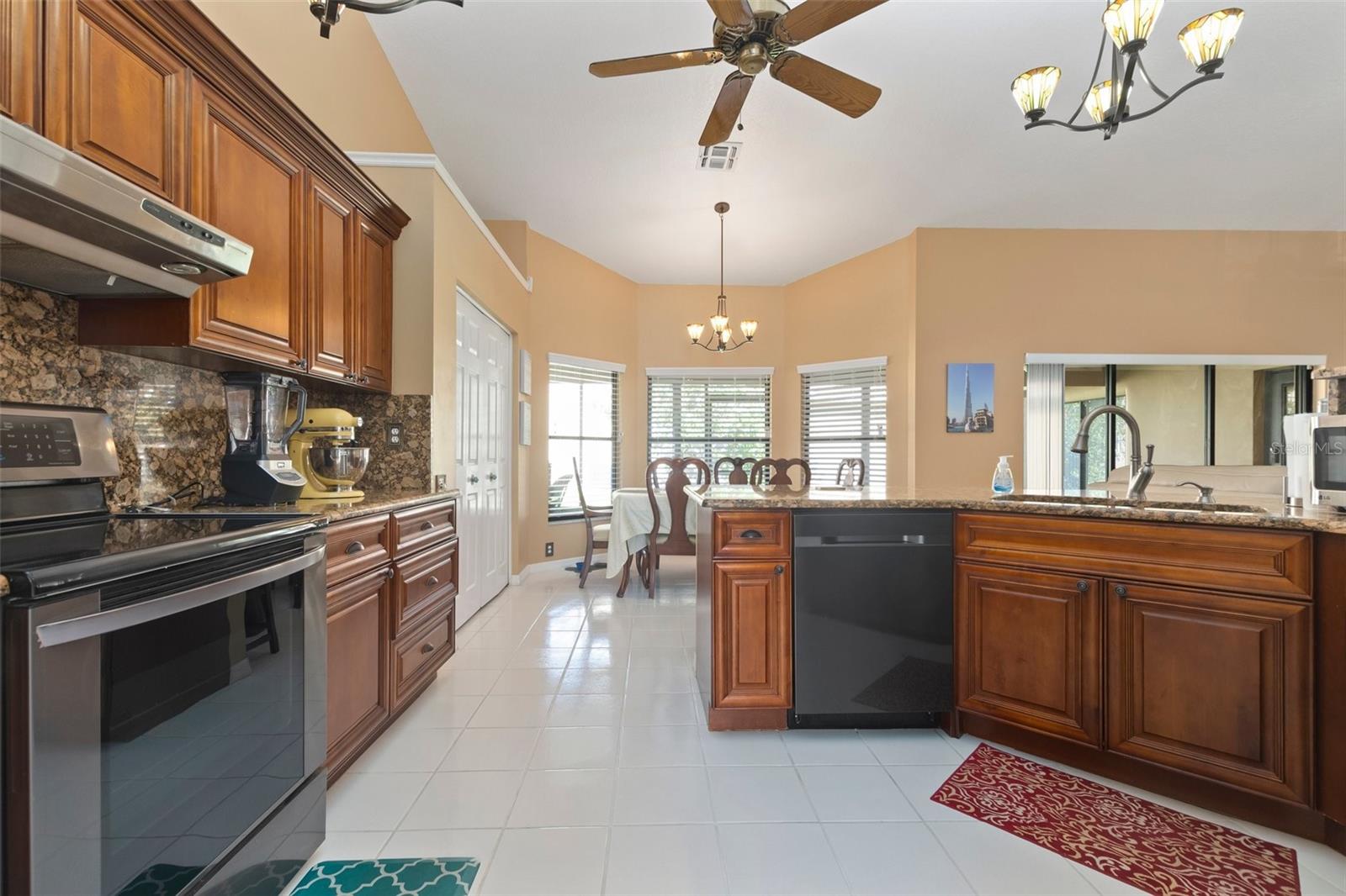 8949 BAY POINTE CT, HUDSON, FL, 34667
