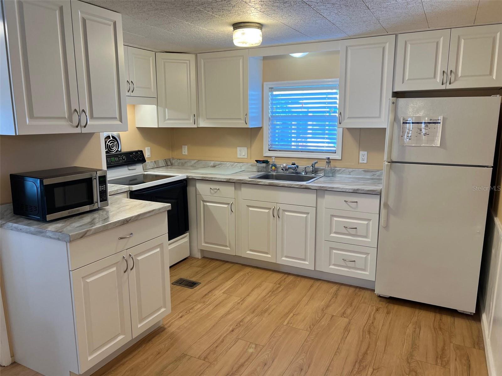 11300 124TH AVE #150, LARGO, FL, 33778