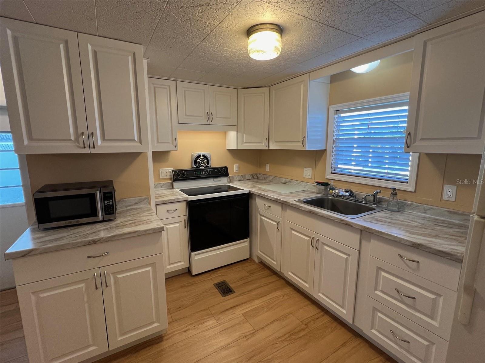 11300 124TH AVE #150, LARGO, FL, 33778