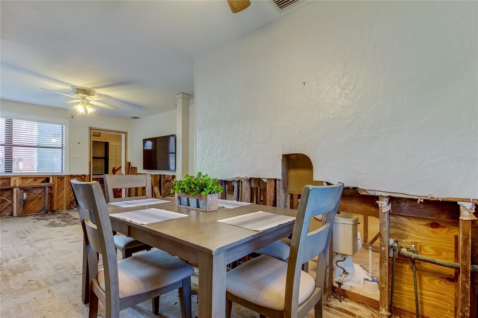 113 176TH AVE W, REDINGTON SHORES, FL, 33708