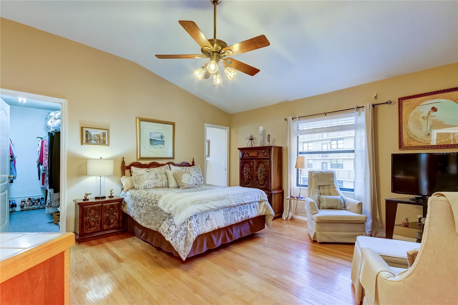 113 176TH AVE W, REDINGTON SHORES, FL, 33708