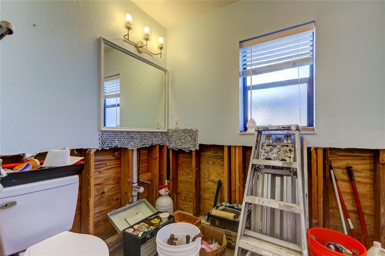 113 176TH AVE W, REDINGTON SHORES, FL, 33708