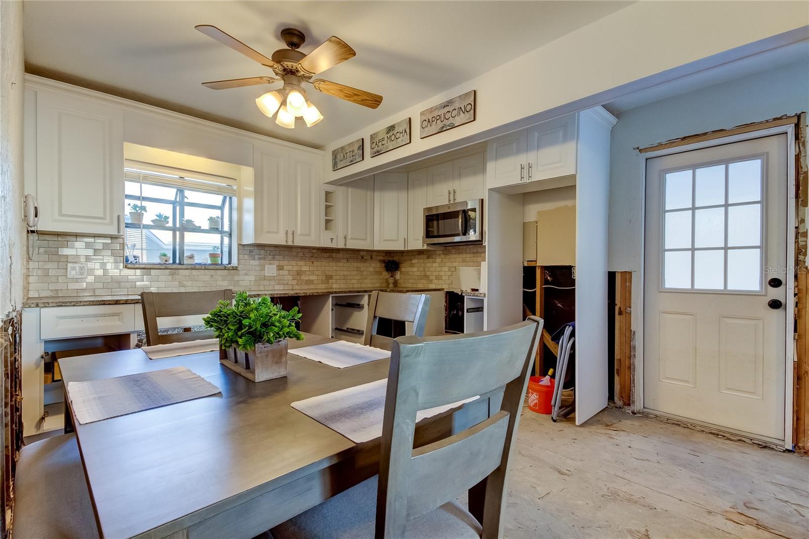 113 176TH AVE W, REDINGTON SHORES, FL, 33708