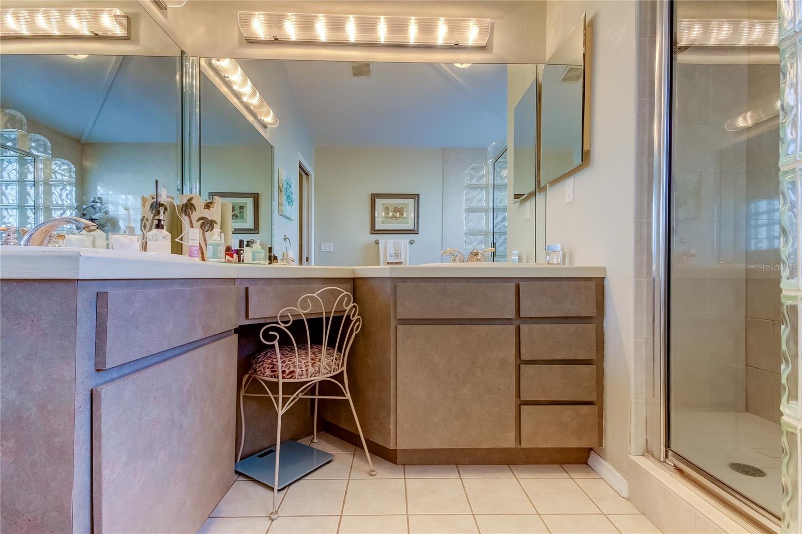 113 176TH AVE W, REDINGTON SHORES, FL, 33708