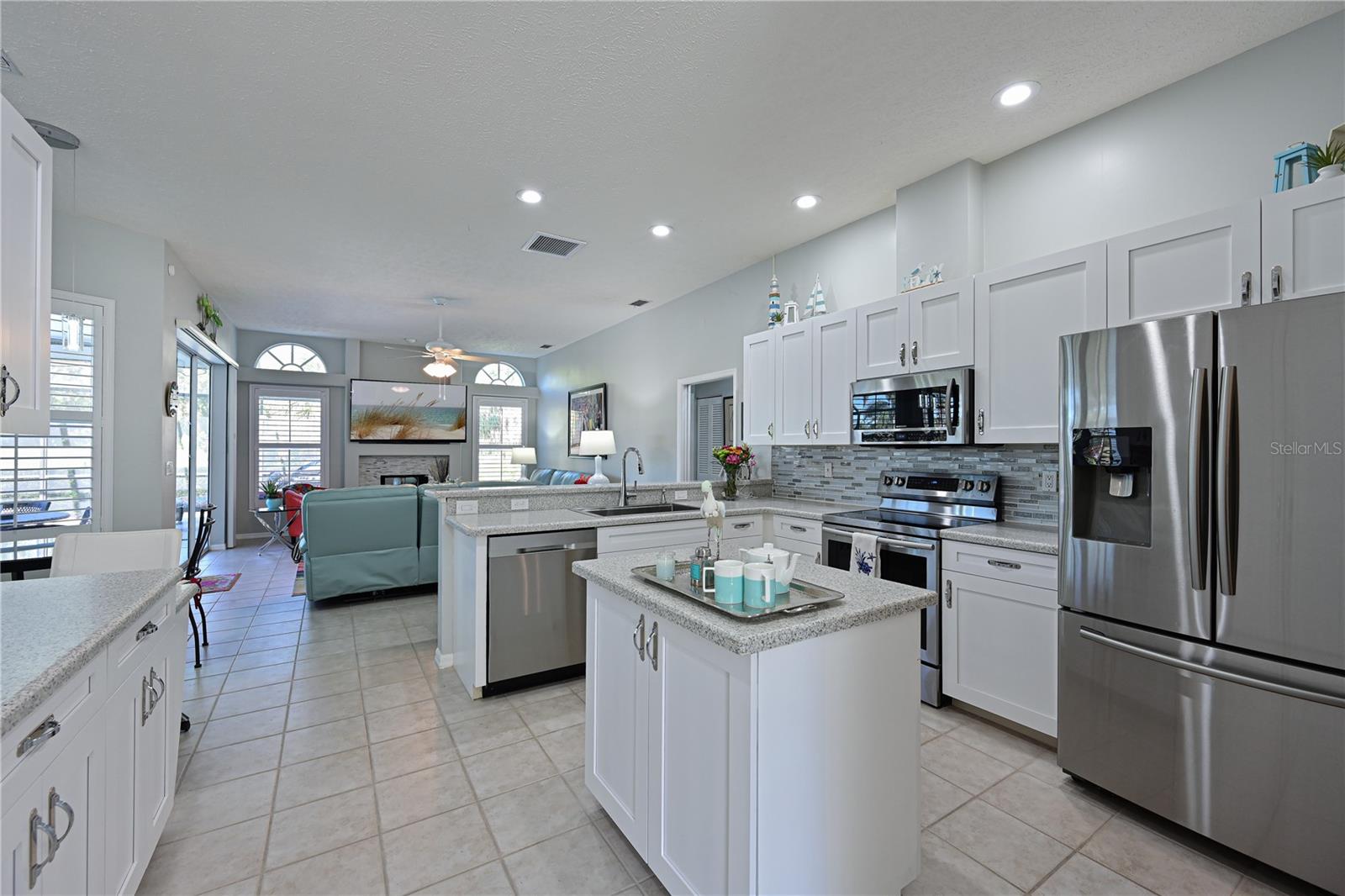 6515 TURNERS GAP RD, BRADENTON, FL, 34203