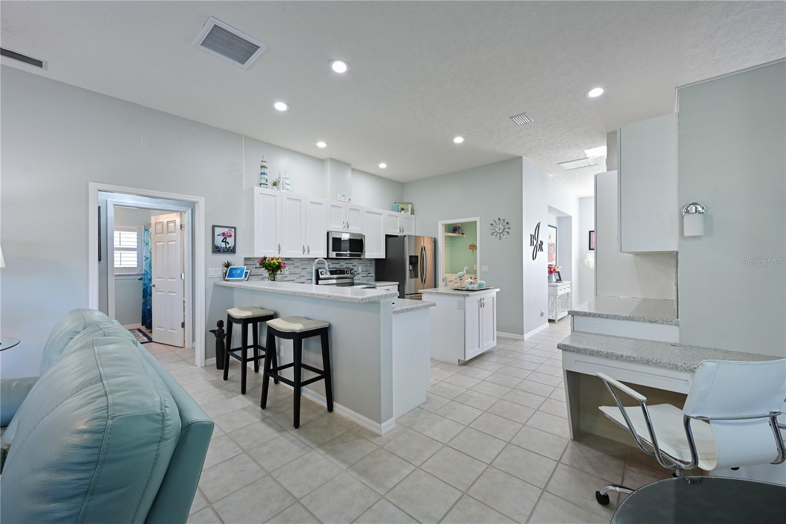 6515 TURNERS GAP RD, BRADENTON, FL, 34203
