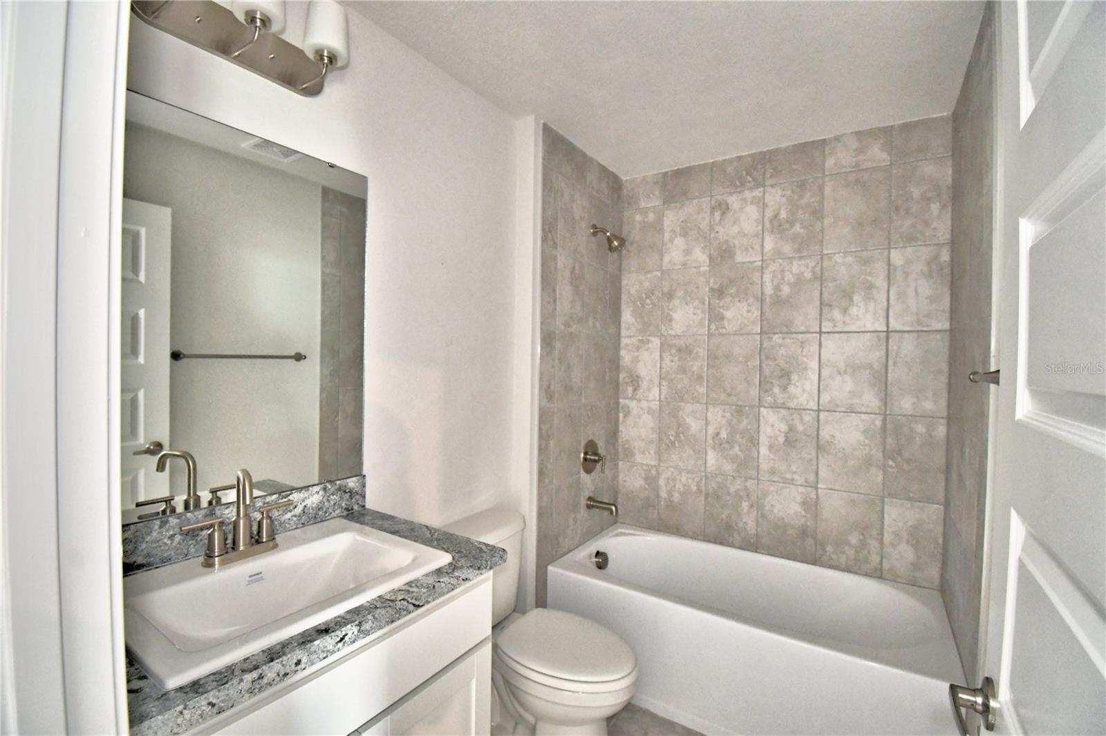 4050 TULLAMORE LN, AUBURNDALE, FL, 33823