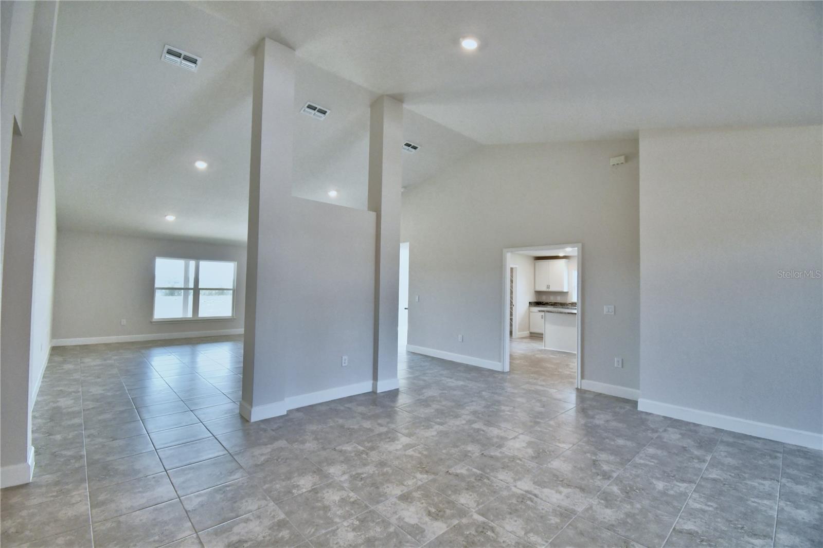 4050 TULLAMORE LN, AUBURNDALE, FL, 33823