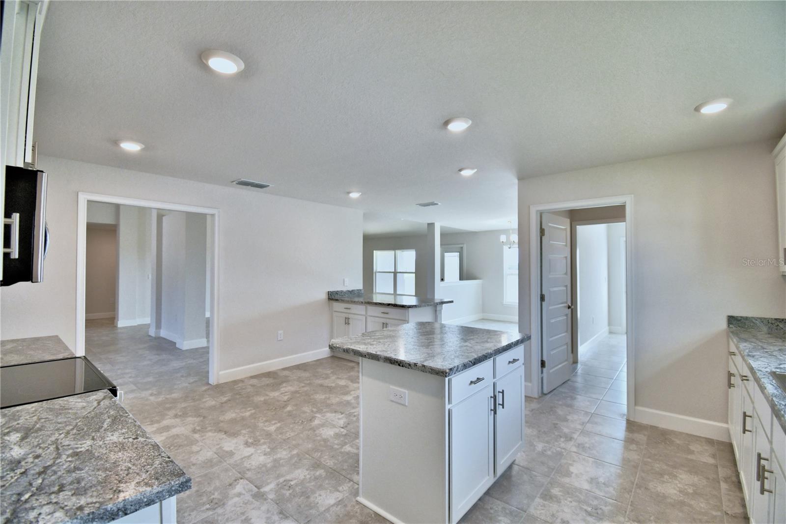 4050 TULLAMORE LN, AUBURNDALE, FL, 33823