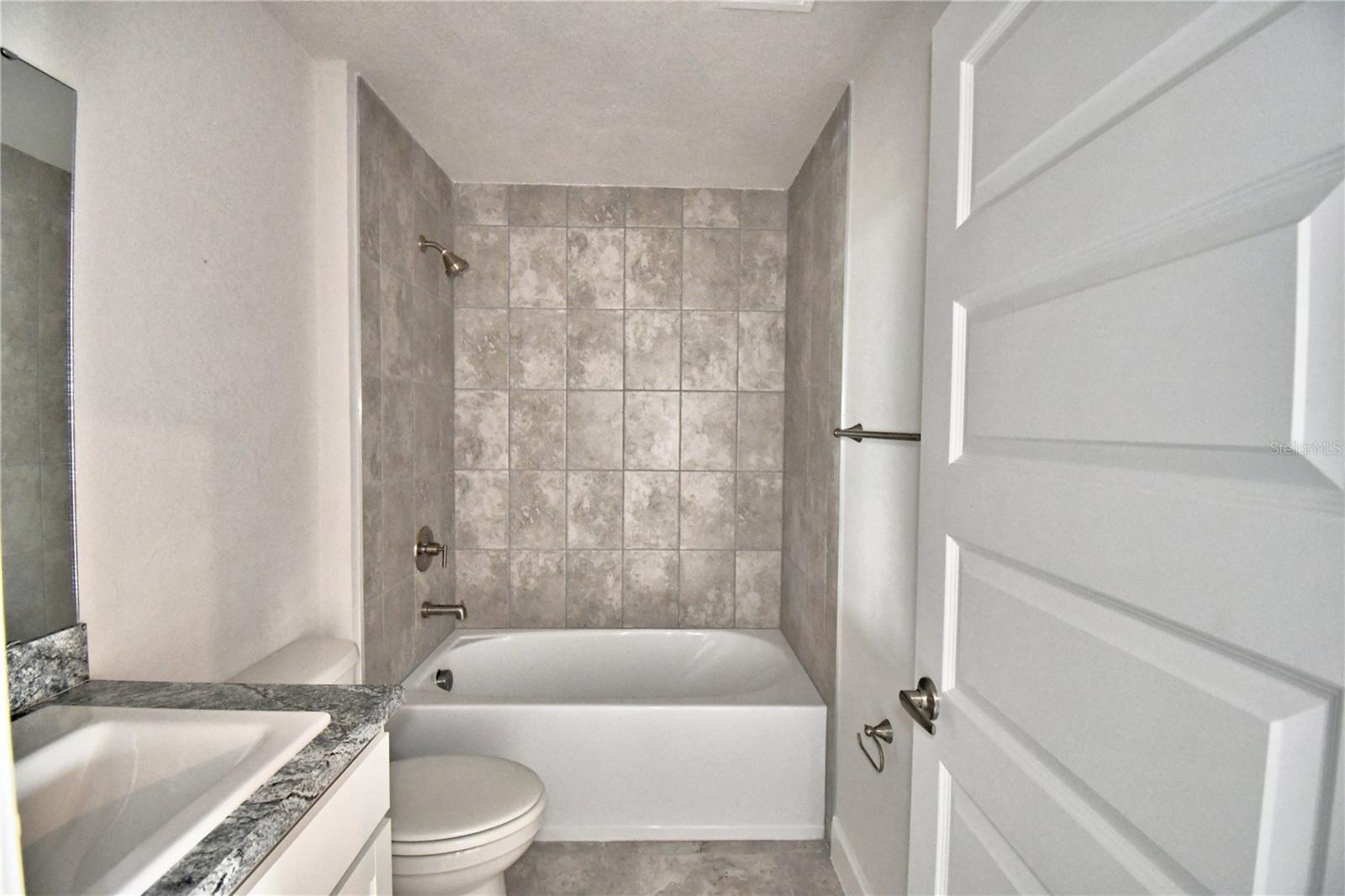 4050 TULLAMORE LN, AUBURNDALE, FL, 33823