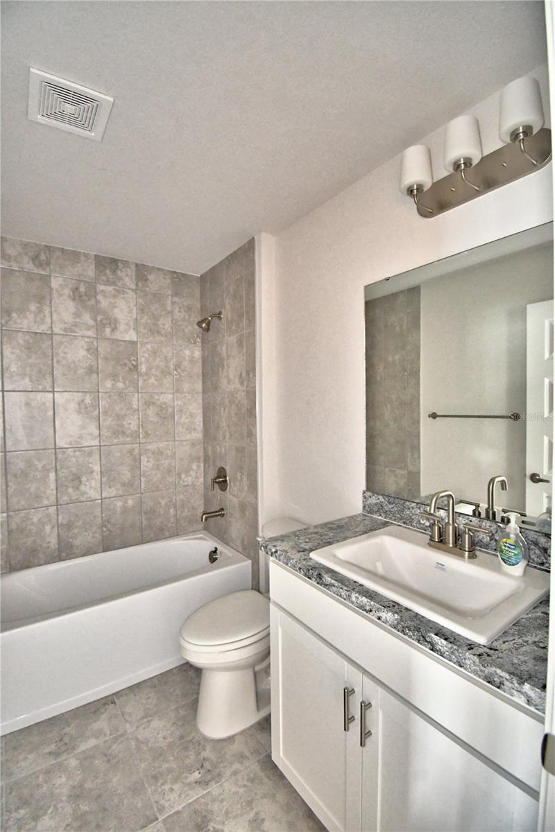 4050 TULLAMORE LN, AUBURNDALE, FL, 33823