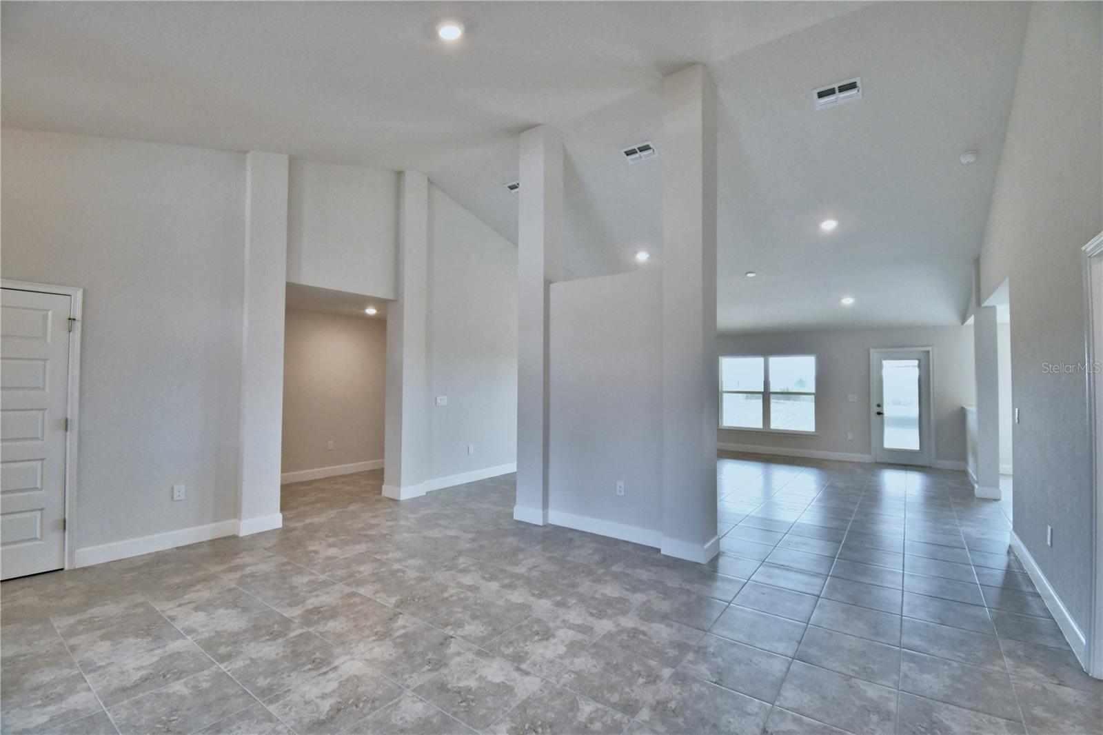 4050 TULLAMORE LN, AUBURNDALE, FL, 33823