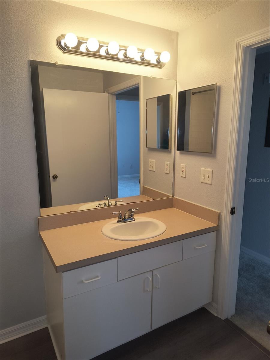 5518 METROWEST BLVD #301, ORLANDO, FL, 32811