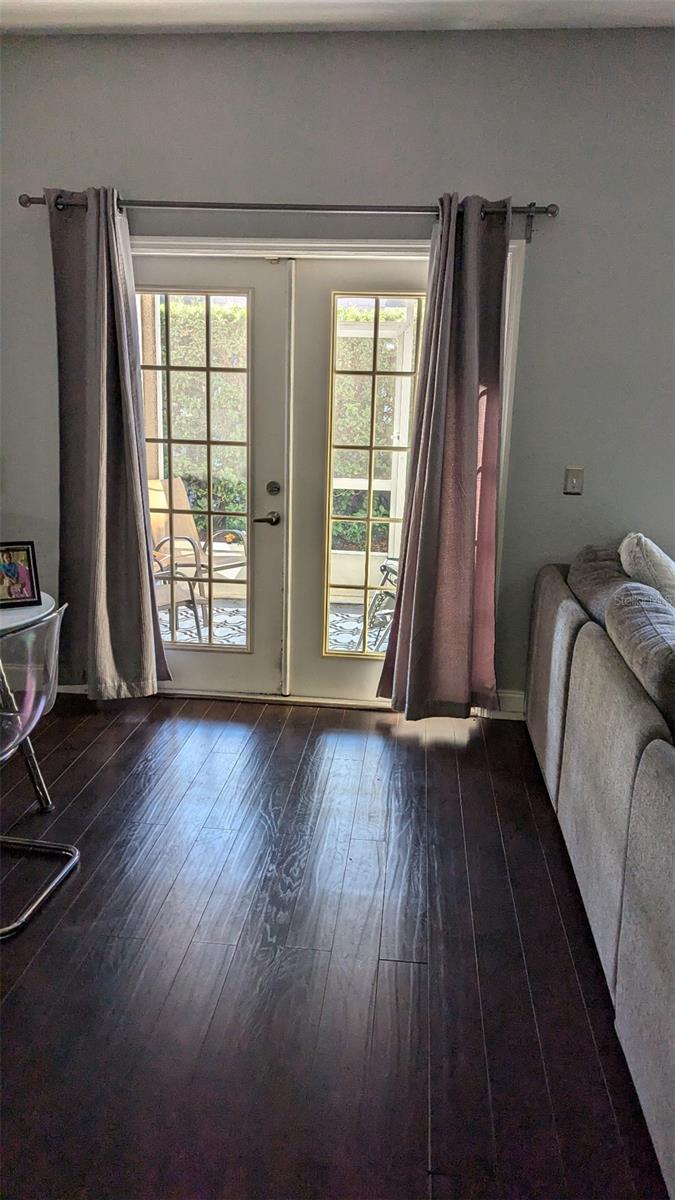8003 BALLY MONEY RD, TAMPA, FL, 33610