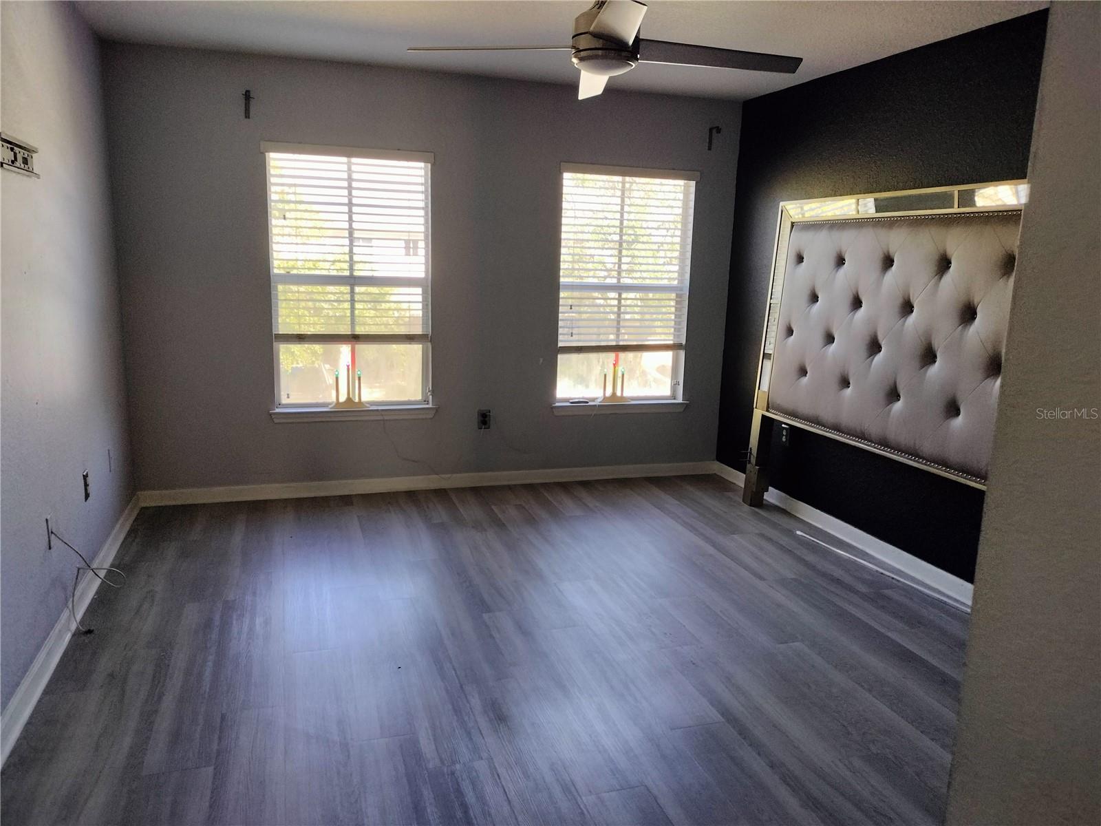 8003 BALLY MONEY RD, TAMPA, FL, 33610
