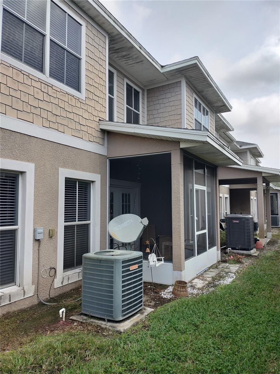 8003 BALLY MONEY RD, TAMPA, FL, 33610