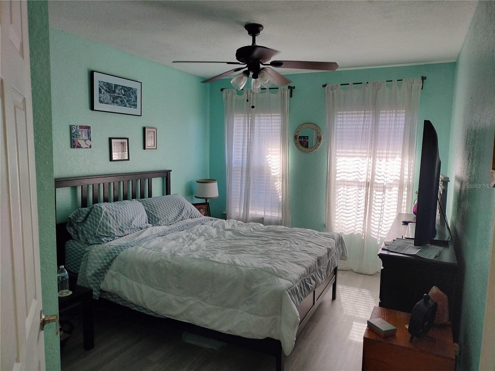 8003 BALLY MONEY RD, TAMPA, FL, 33610