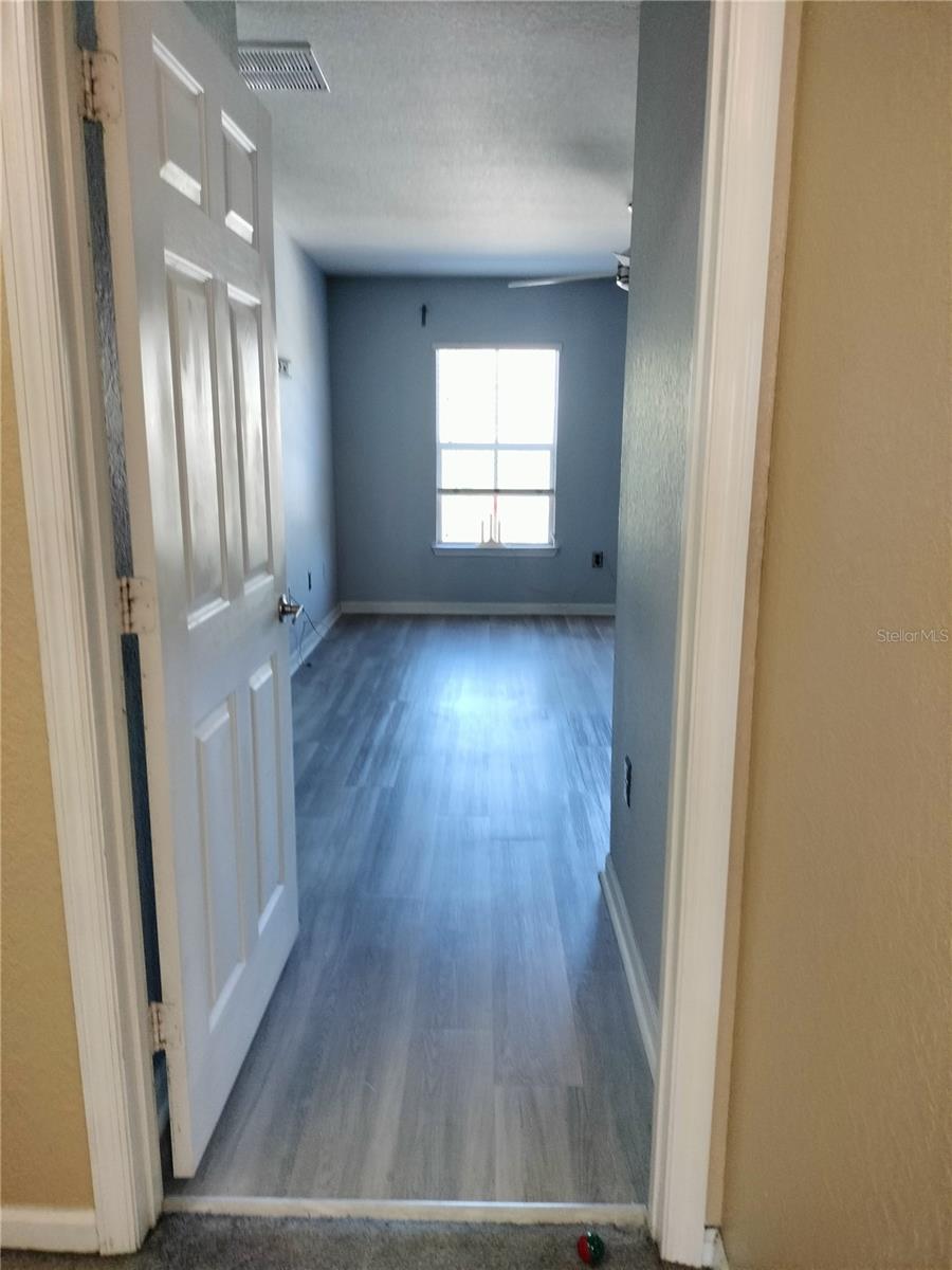8003 BALLY MONEY RD, TAMPA, FL, 33610