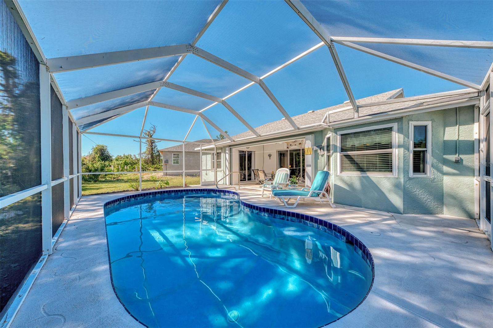 143 SWAN DR, ROTONDA WEST, FL, 33947