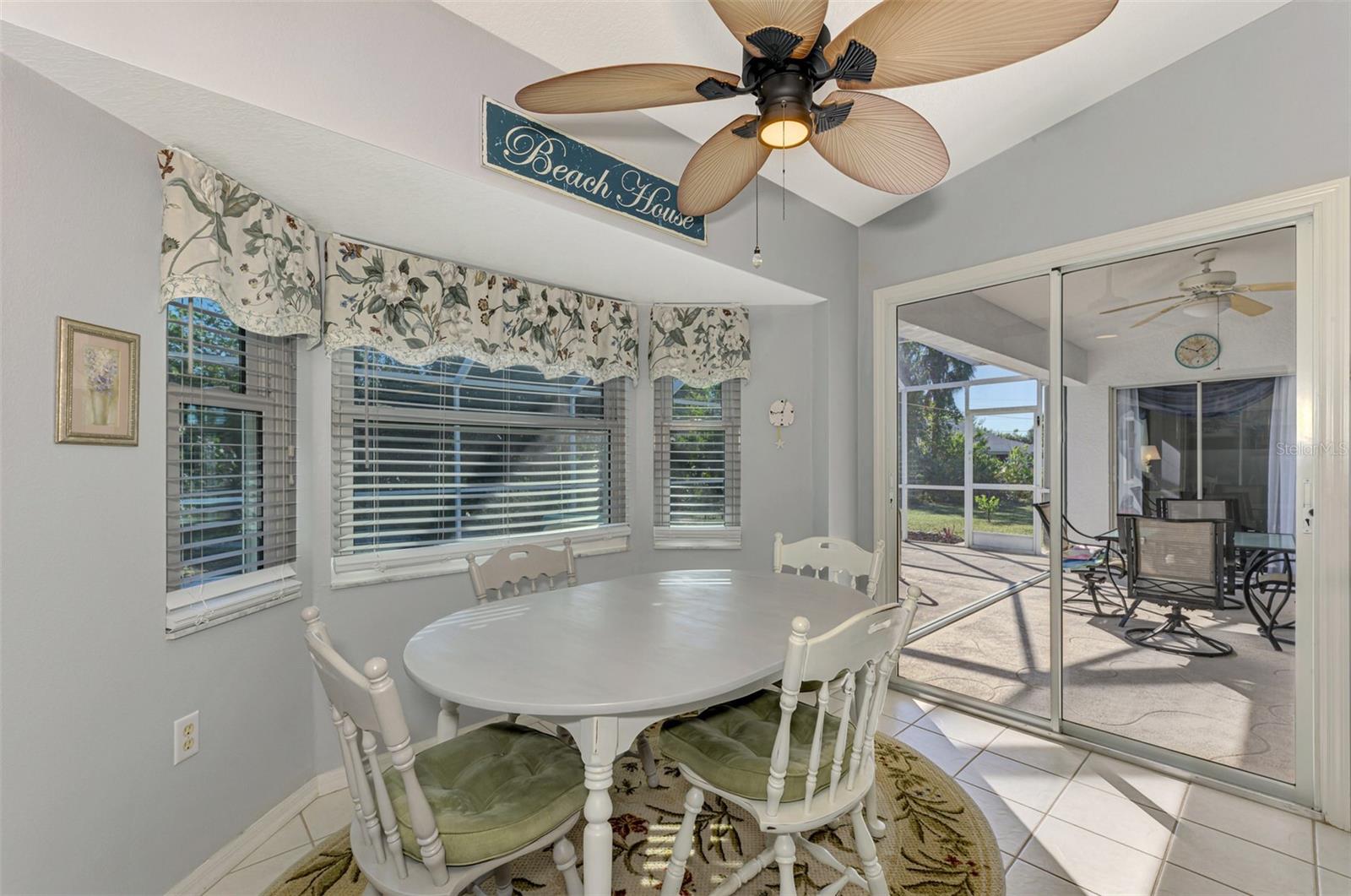 143 SWAN DR, ROTONDA WEST, FL, 33947