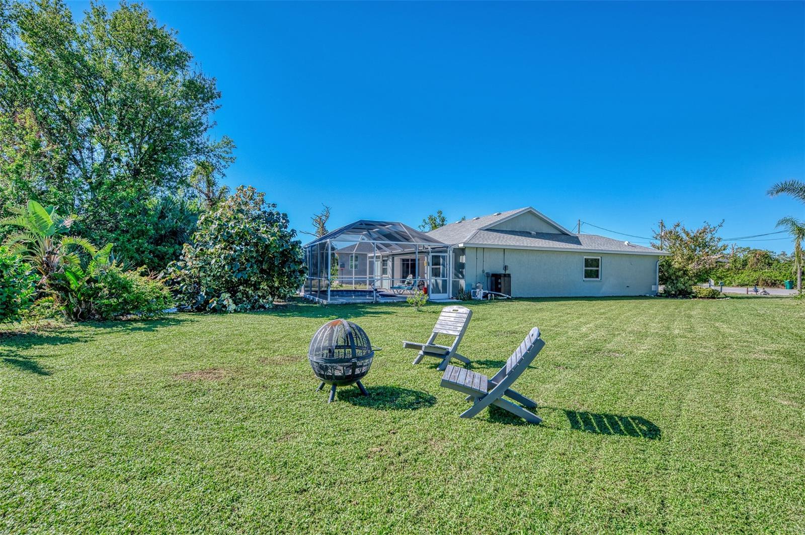 143 SWAN DR, ROTONDA WEST, FL, 33947