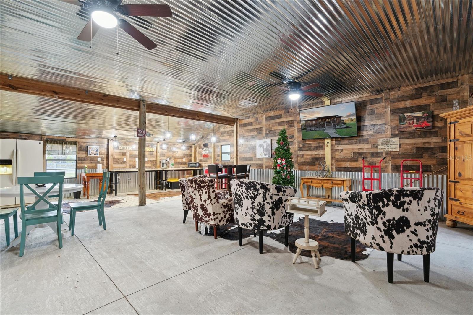 19935 SW COUNTY ROAD 237, BROOKER, FL, 32622