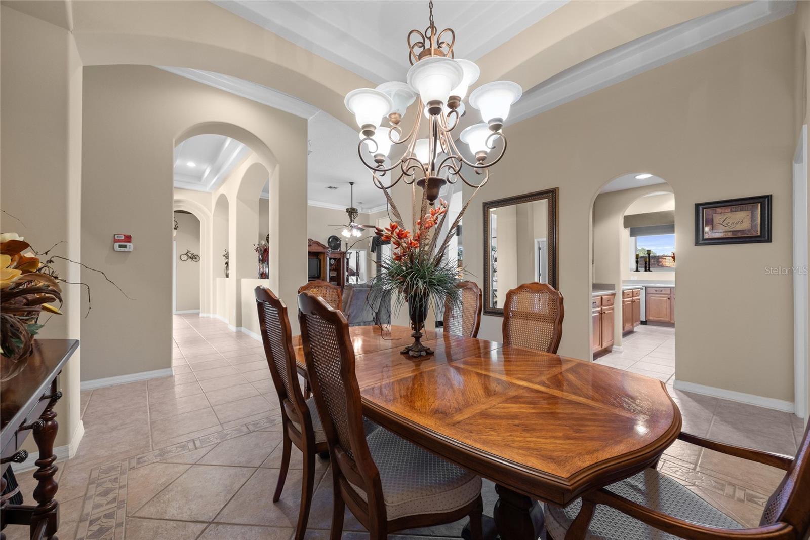 1011 JOHNS COVE LN, OAKLAND, FL, 34787