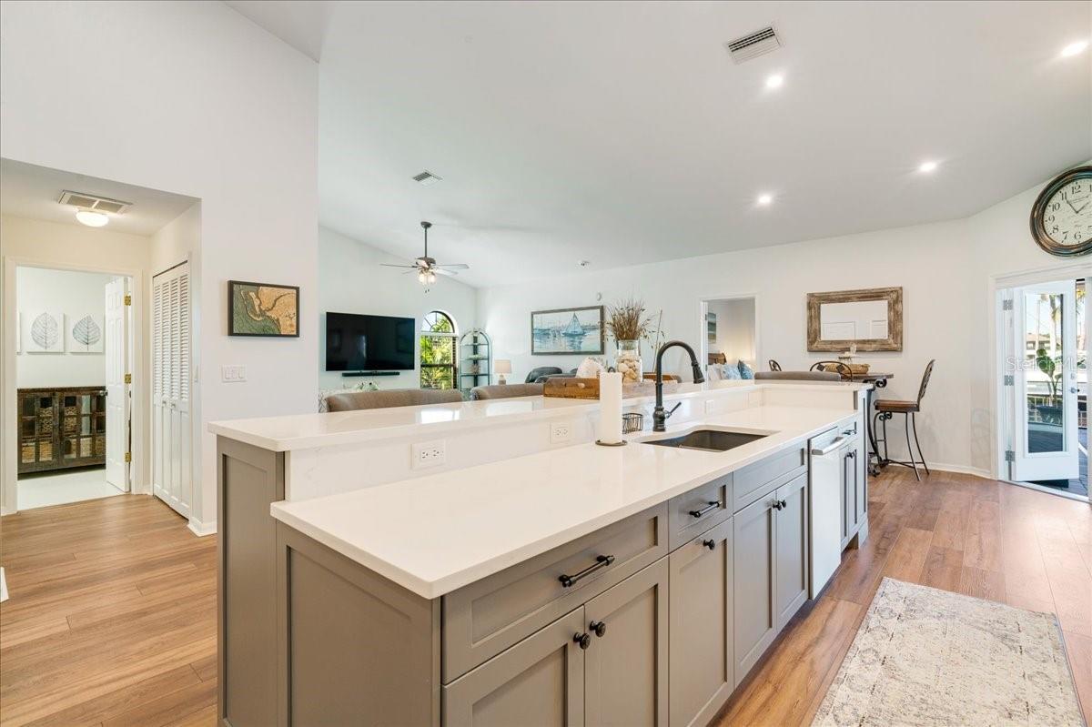 1525 SW 53RD LN, CAPE CORAL, FL, 33914