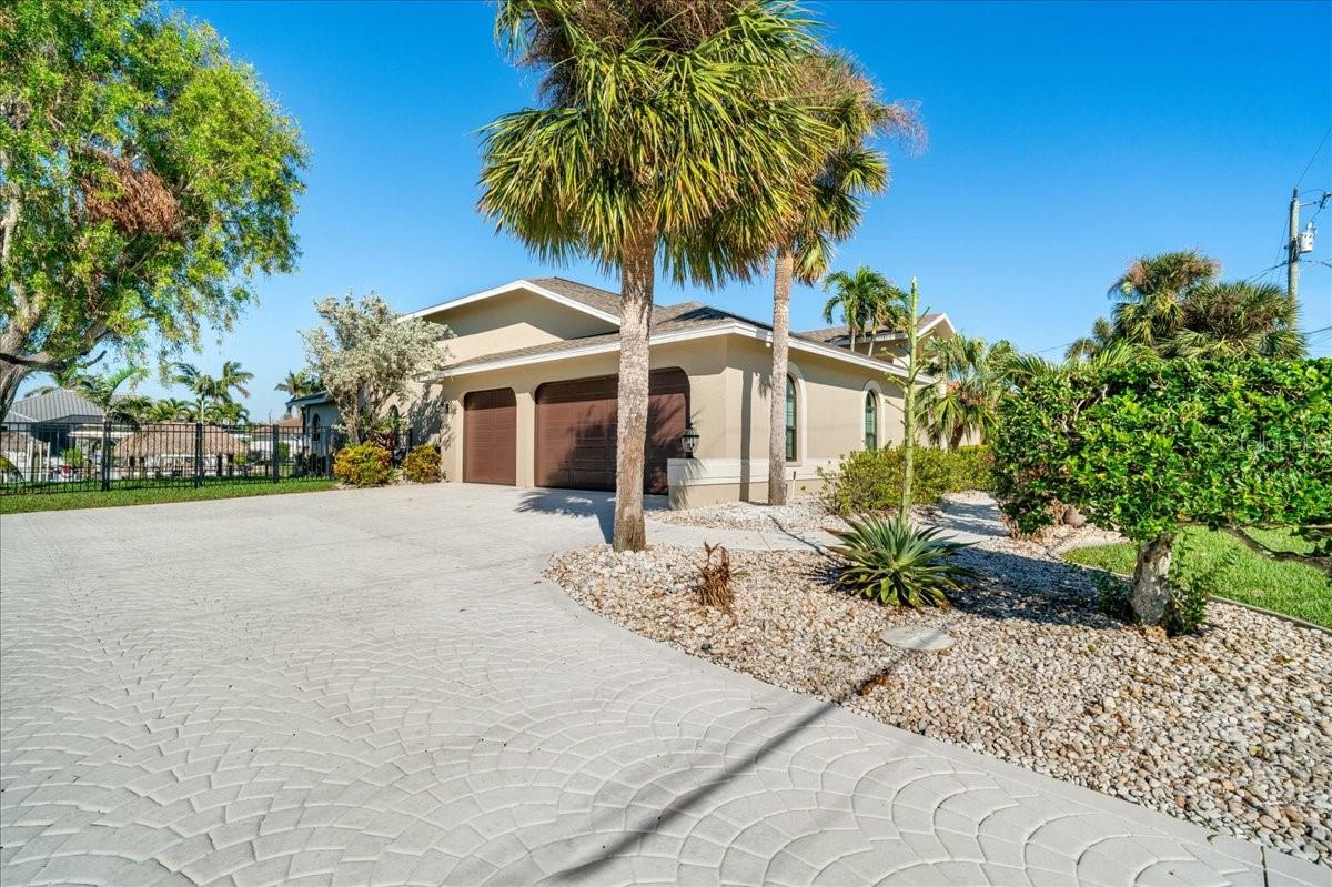 1525 SW 53RD LN, CAPE CORAL, FL, 33914