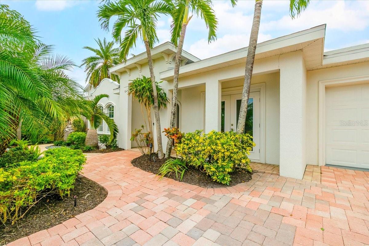 1954 DATURA ST, SARASOTA, FL, 34239