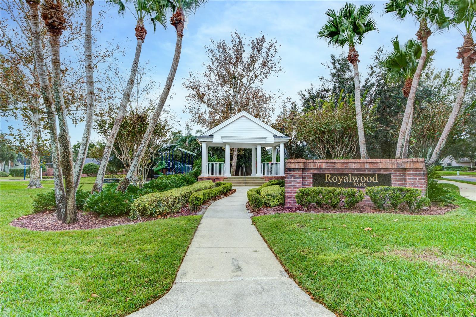723 LONG LAKE DR, OVIEDO, FL, 32765