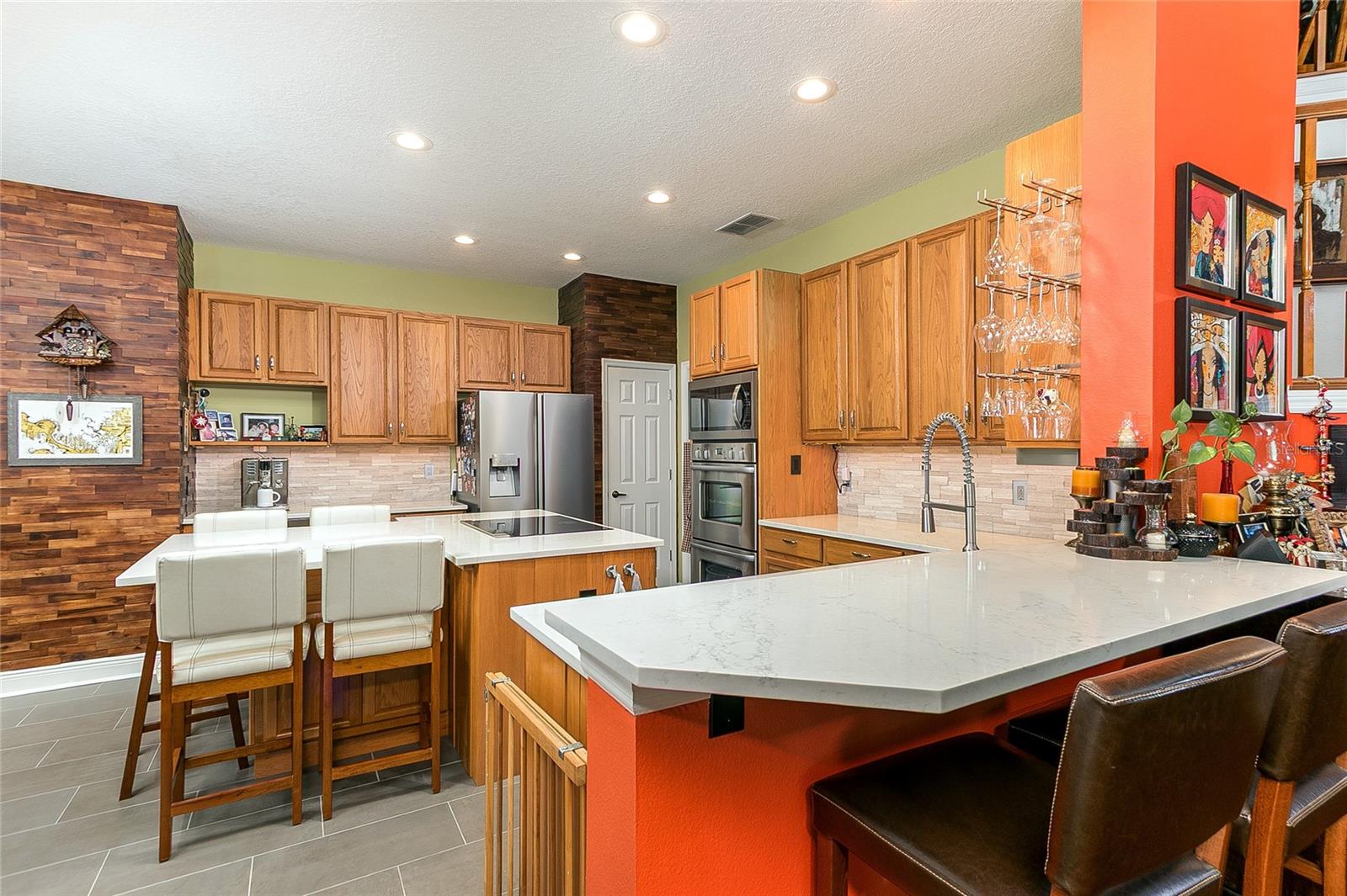 723 LONG LAKE DR, OVIEDO, FL, 32765