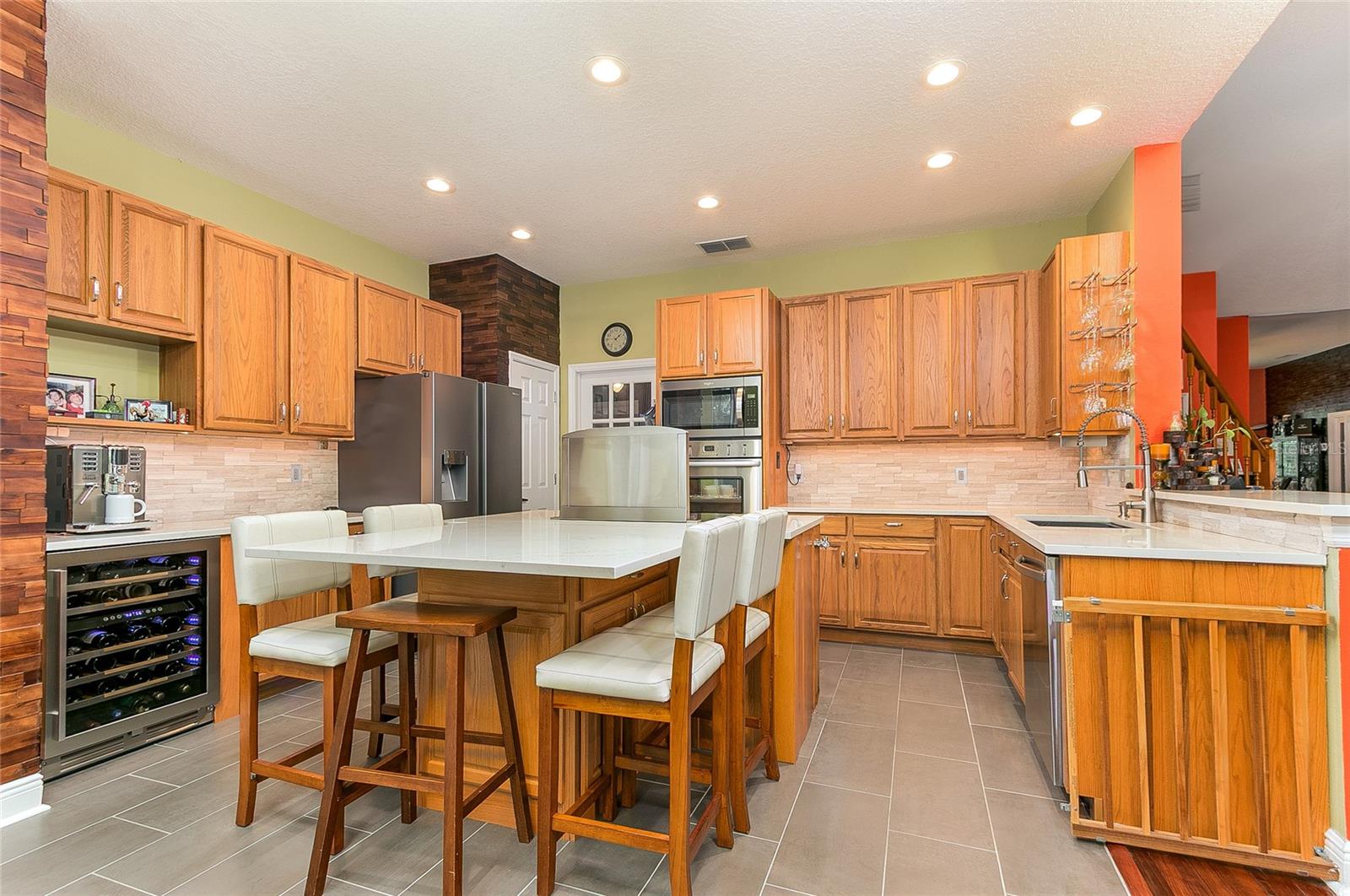 723 LONG LAKE DR, OVIEDO, FL, 32765